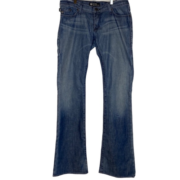 Rock & Republic Boot-Cut Jeans - Picture 1 of 15
